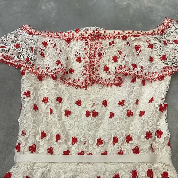 Alexis Clive lace floral off the shoulder shorts romper playsuit 3055 - Picture 10 of 12